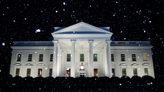 White House Tweets 'First Snow of the Year' On Same Day It Hits 70 Degrees in Washington D.C.